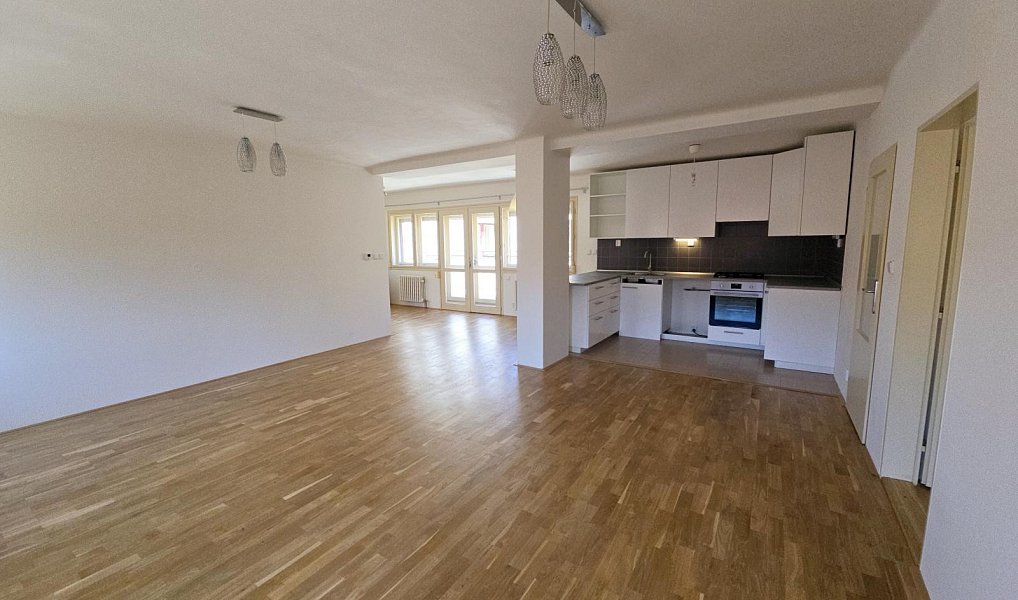 Pronájem bytu 3+kk 111 m², Praha – náhled fotky 2