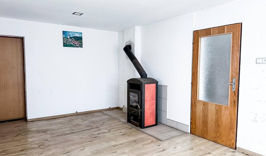 Prodej domu 300 m² s pozemkem 10 228 m², Jeřmanice – náhled fotky 22