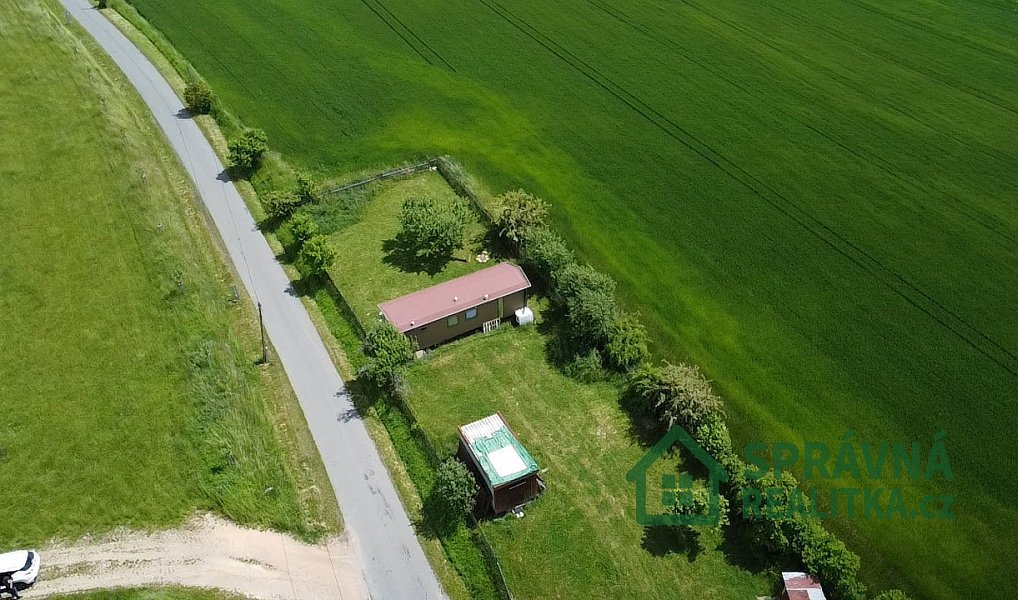 Prodej stavebního pozemku 972 m², Velečín – náhled fotky 4