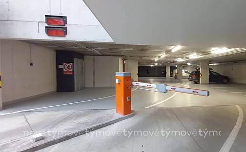 Pronájem garážového stání v centru Pardubic, Smilova, Pardubice - Zelené Předměstí