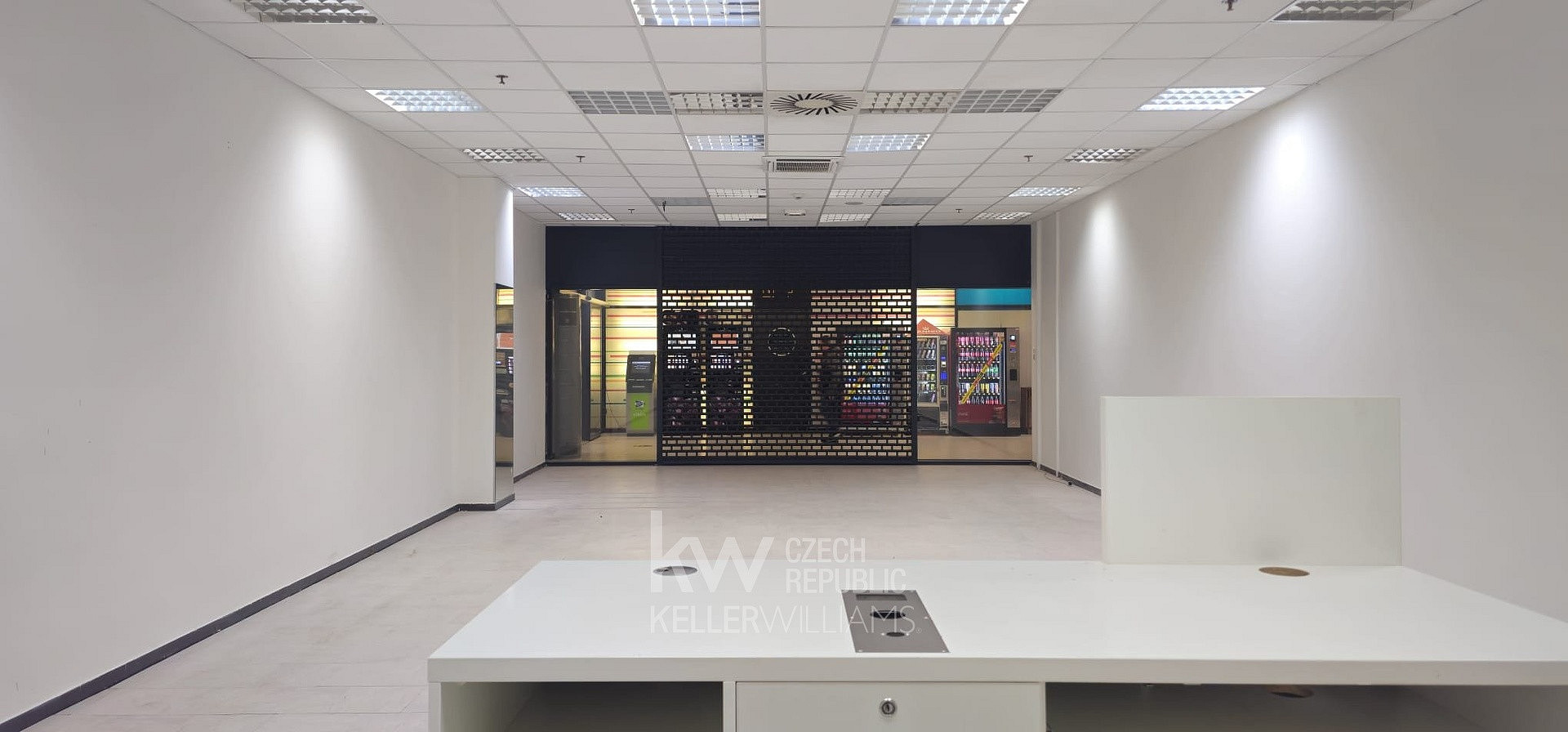 Pronájem obchodních prostor 94 m² – pohled 6