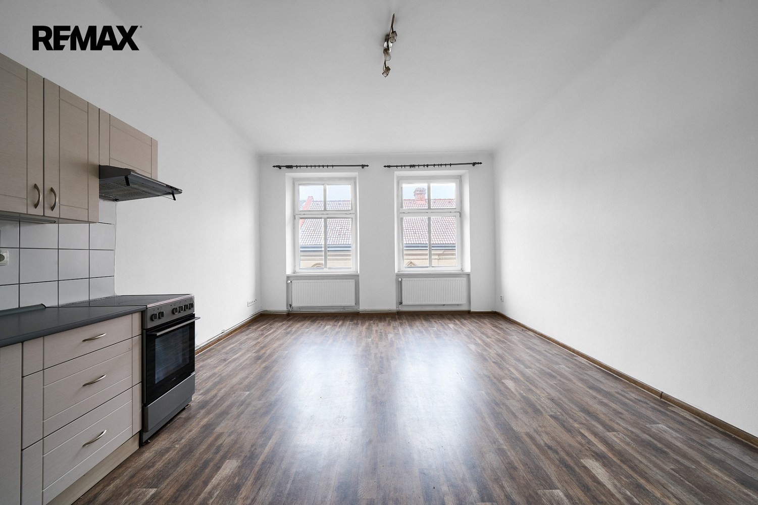 Pronájem bytu 2+kk 53 m² — photo 3