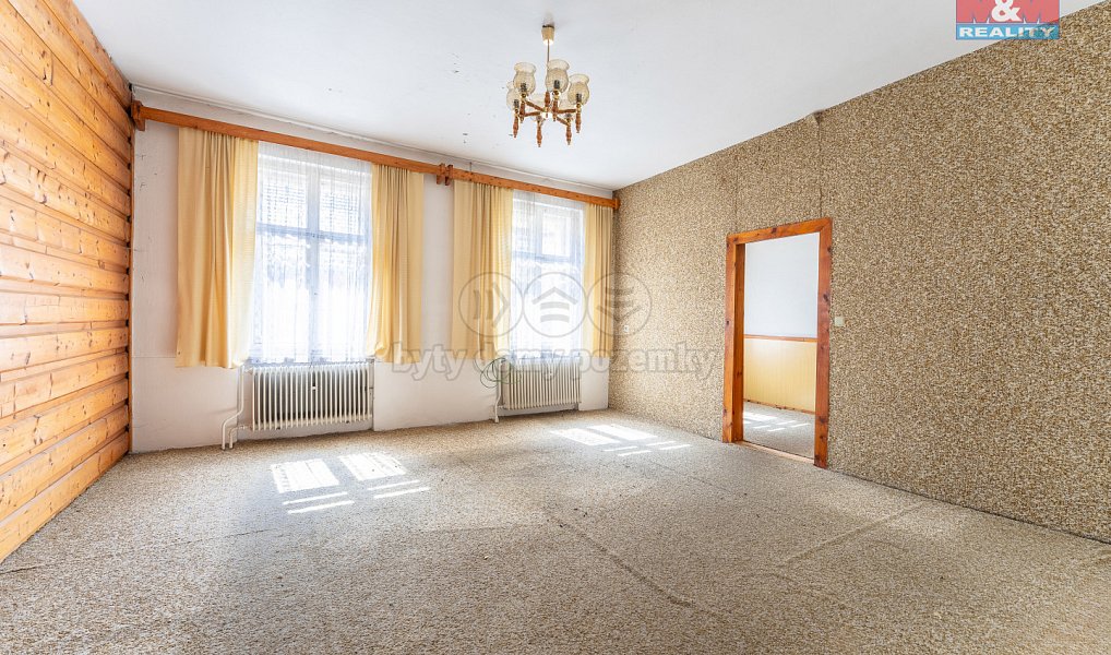 Prodej domu 213 m² s pozemkem 213 m², Jáchymov – náhled fotky 2