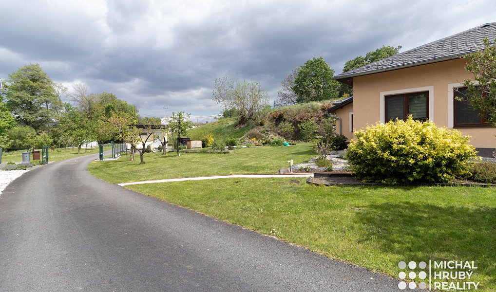 Prodej domu 122 m² s pozemkem 2 800 m², Brumovice – náhled fotky 10