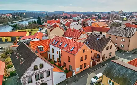 Prodej domu 142 m² s pozemkem 296 m², Dlouhá, Dobříš, okres Příbram
