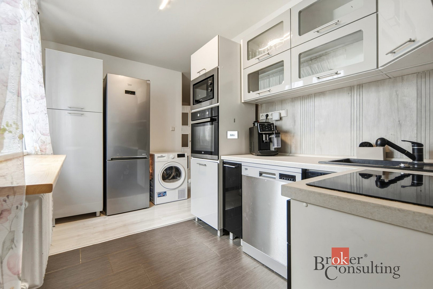 Prodej bytu 3+kk 62 m² — photo 2
