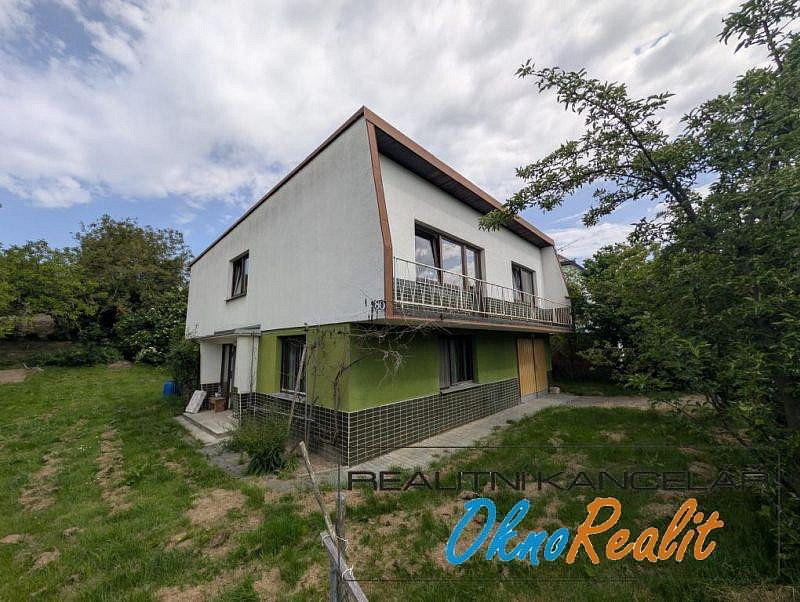 Prodej domu 180 m² s pozemkem 710 m²