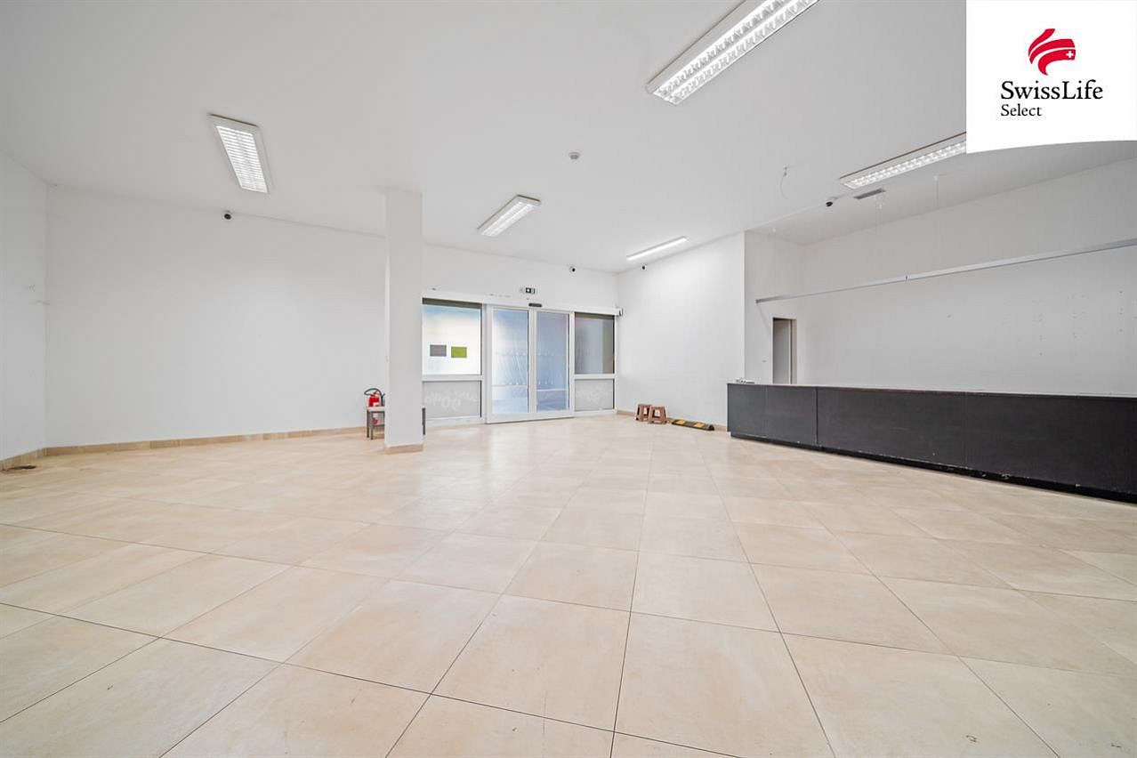 Pronájem obchodních prostor 523 m² – fotografie 4