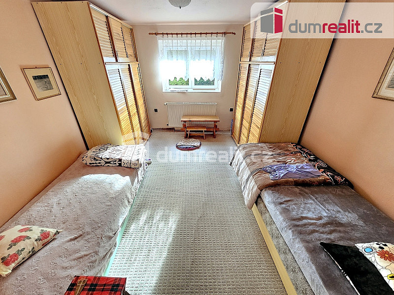 Prodej domu 200 m² s pozemkem 585 m² — photo 4