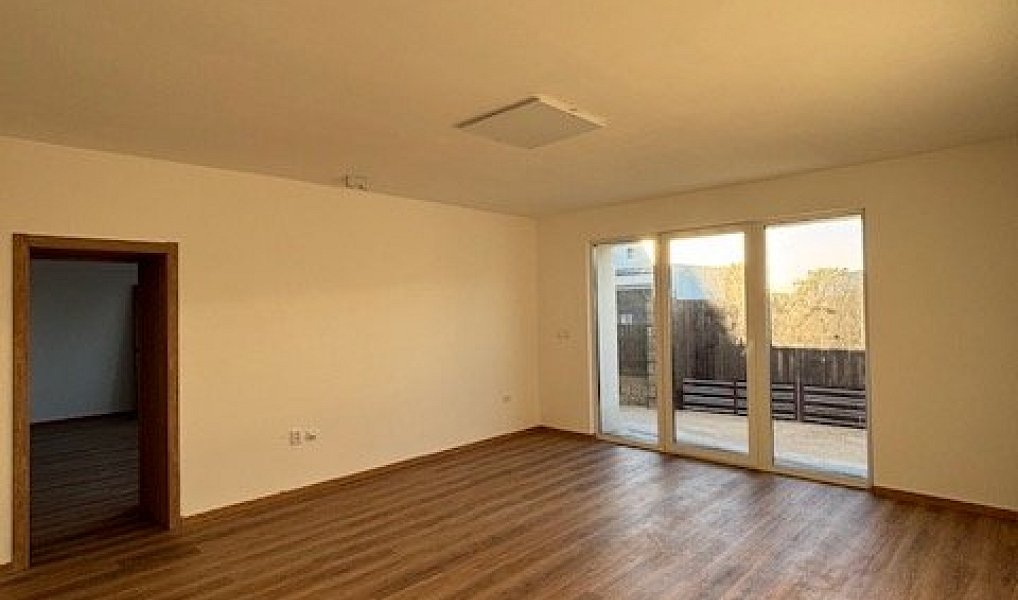 Pronájem bytu 3+1 150 m², Olomouc – náhled fotky 6