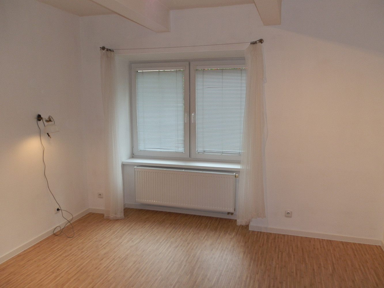 Pronájem bytu 2+kk 38 m² – pohled 4