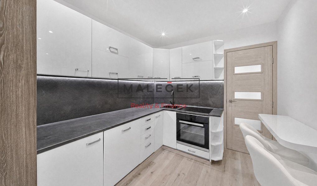 Prodej bytu 2+1 51 m², Kladno – náhled fotky 4