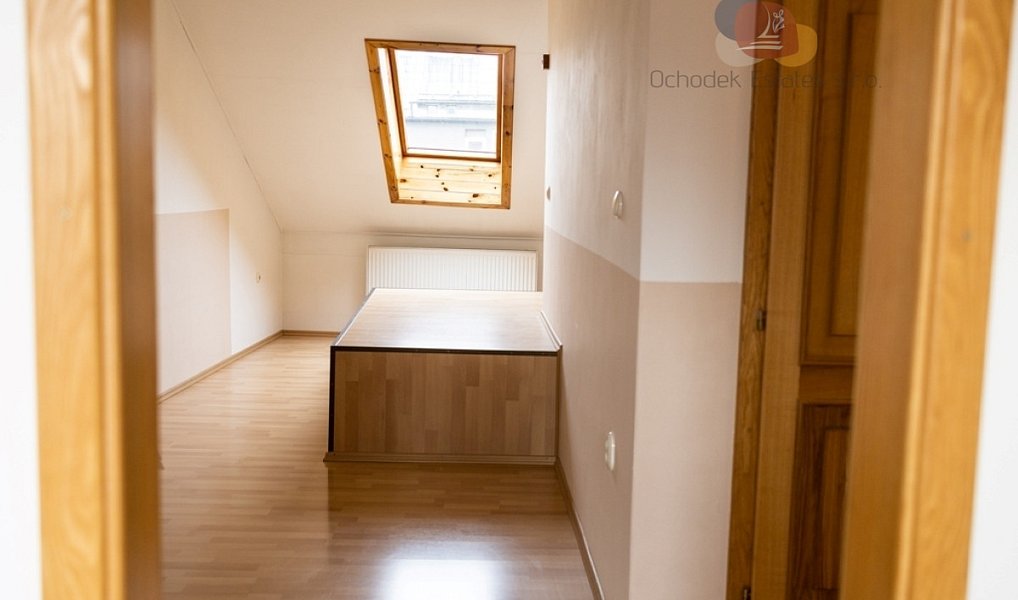 Prodej domu 265 m² s pozemkem 322 m², Litovel – náhled fotky 12