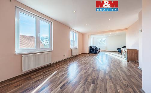 Prodej domu 111 m² s pozemkem 1 553 m², Pesvice, okres Chomutov