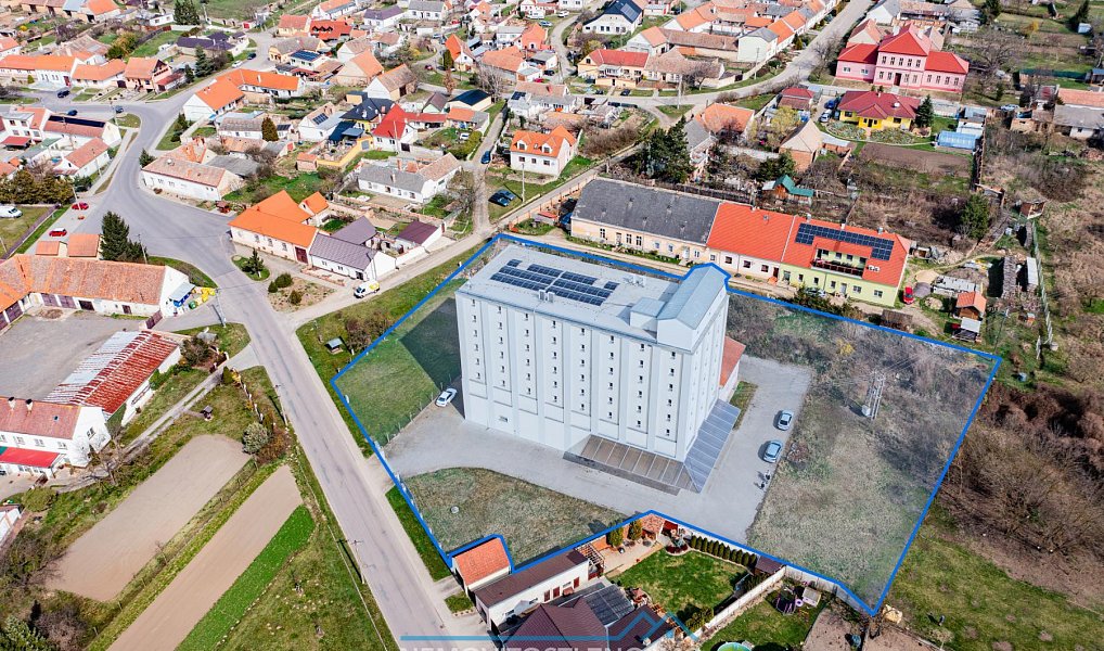 Prodej kanceláře 3 355 m², Želetice – náhled fotky 3