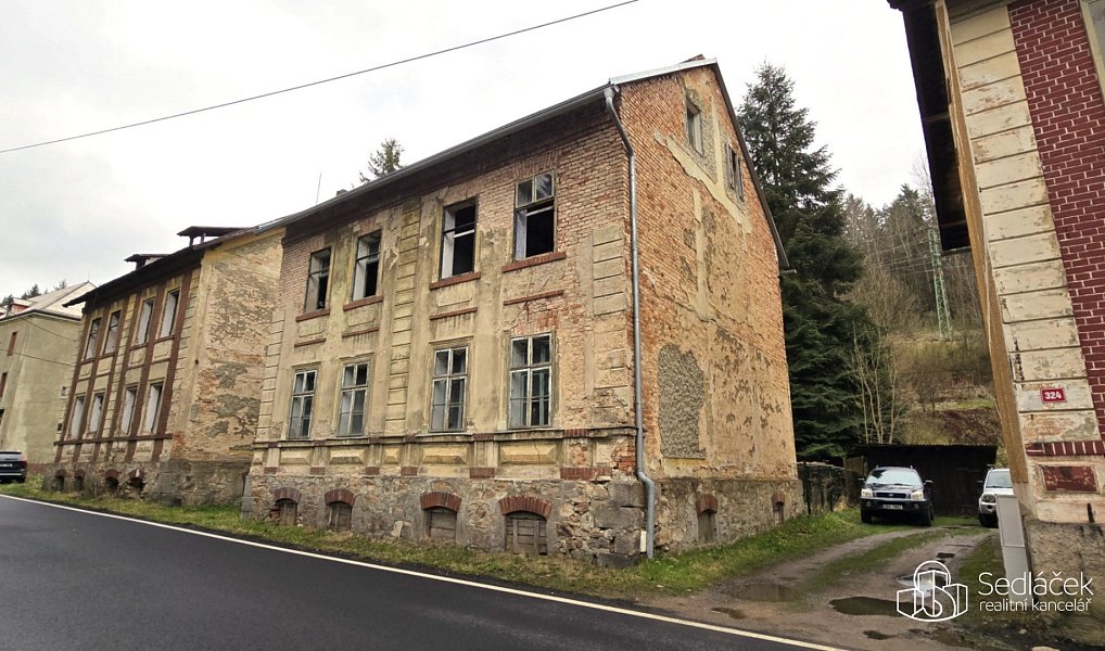 Prodej domu 300 m² s pozemkem 121 m², Rotava – náhled fotky 4
