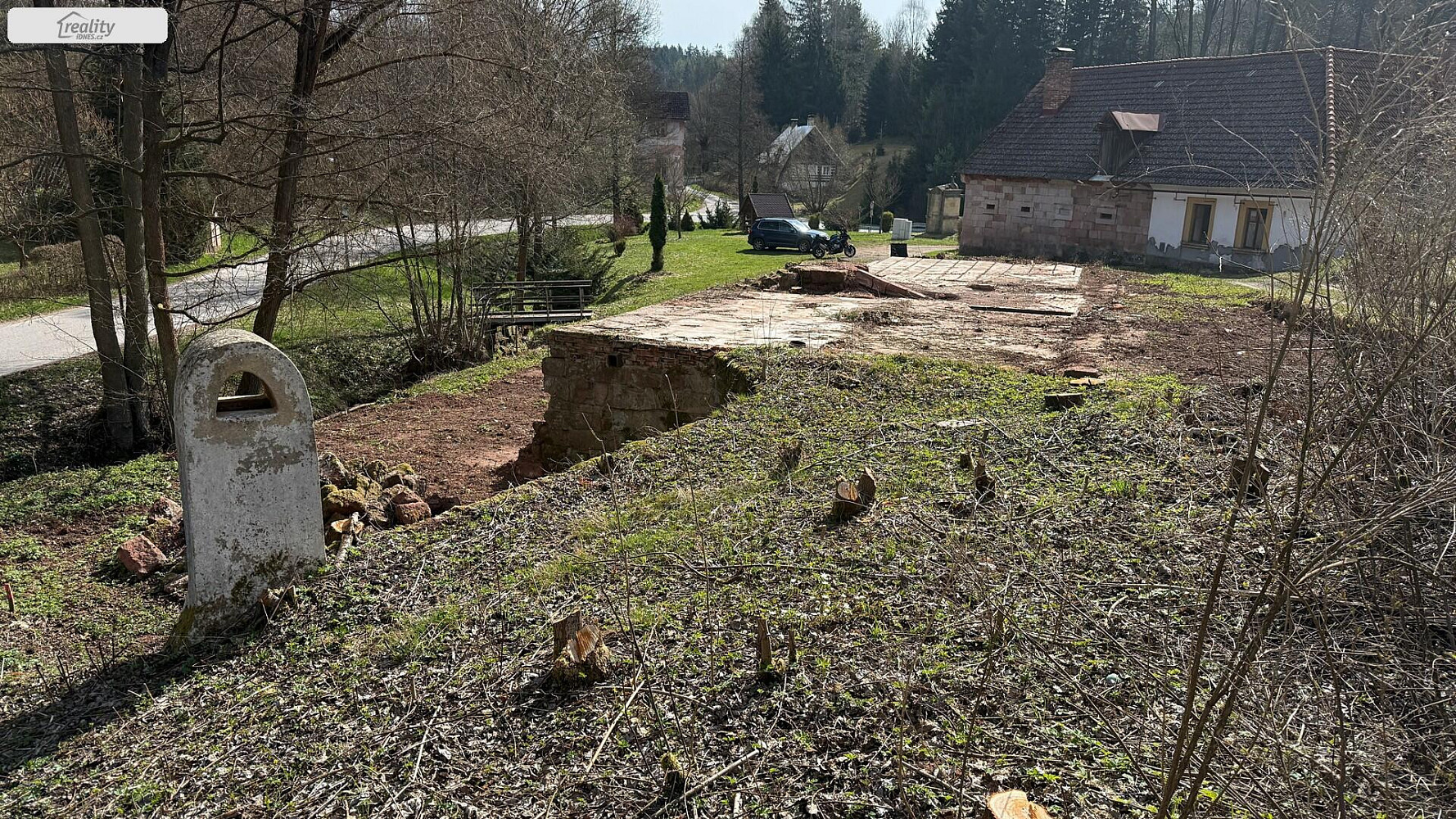 Prodej stavebního pozemku 651 m² – fotografie 4