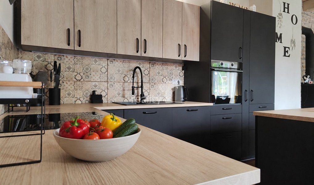 Prodej domu 114 m² s pozemkem 1 800 m², Vinary – náhled fotky 5