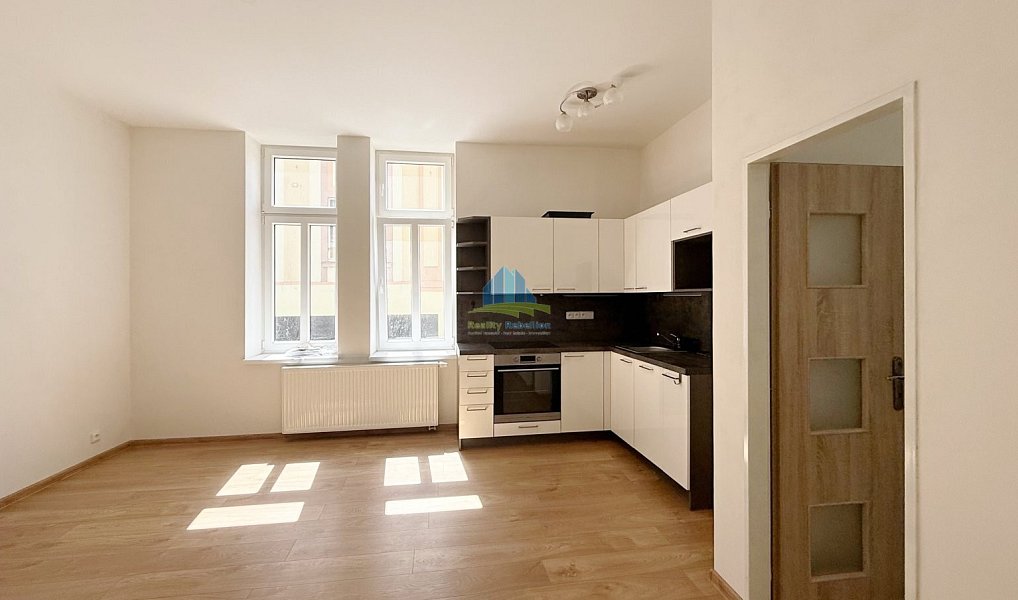 Pronájem bytu 2+kk 55 m², Aš – náhled fotky 8