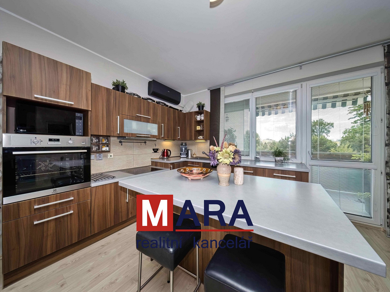 Prodej bytu 3+kk 92 m² – fotografie 3