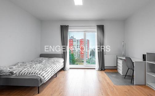 Pronájem bytu 1+kk 35 m², Klapálkova, Praha 4 - Chodov