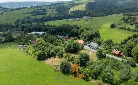 Prodej stavebního pozemku 2 142 m², Oznice, okres Vsetín