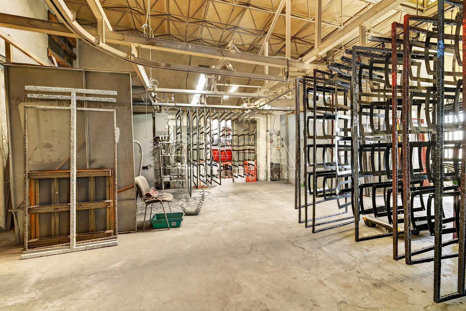 Prodej výrobních prostor 585 m² – fotografie 5