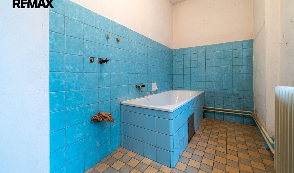 Prodej domu 200 m² s pozemkem 895 m², Rovečné – náhled fotky 12