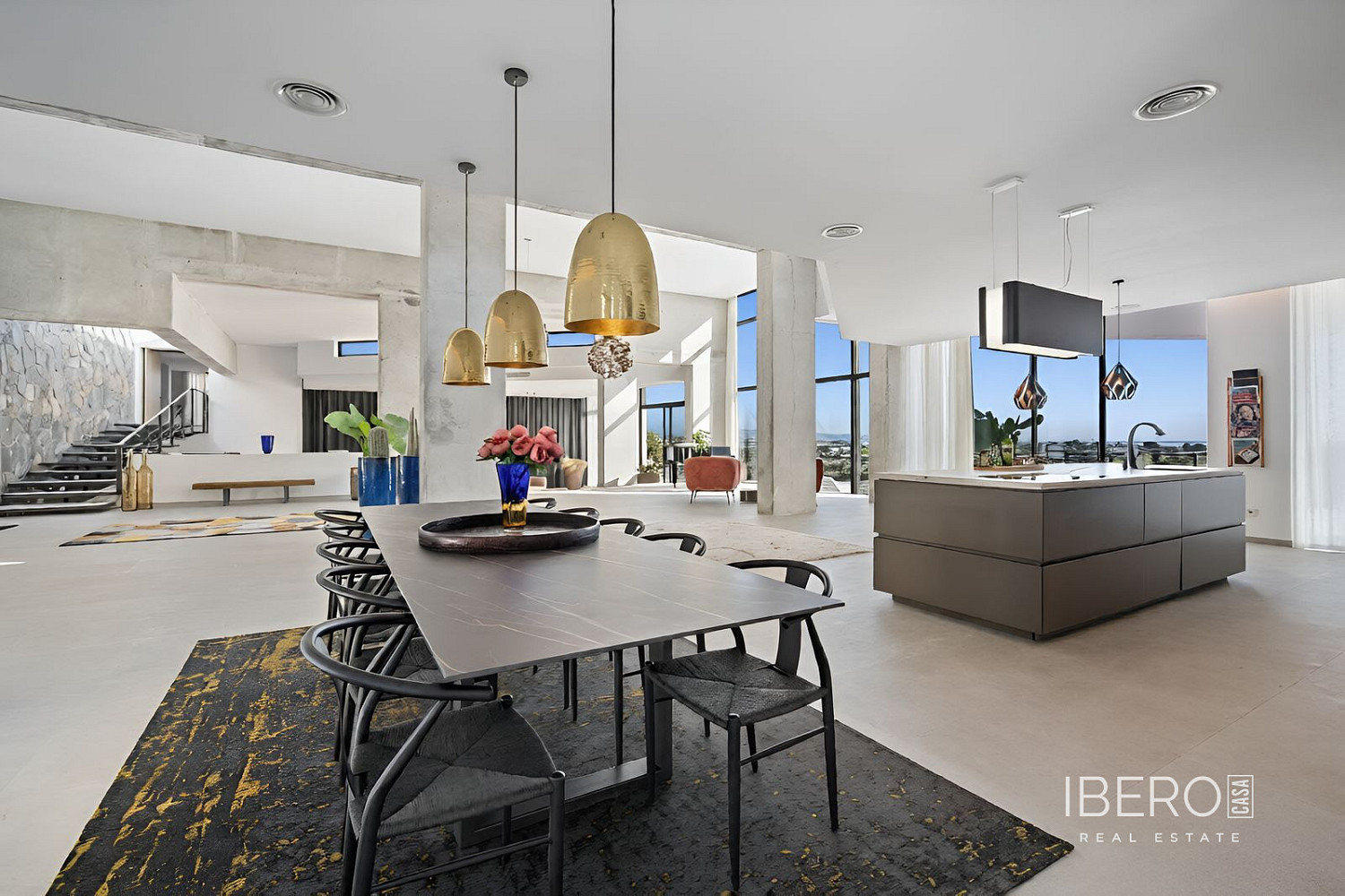 Prodej domu 1 713 m² s pozemkem 2 316 m² — photo 4