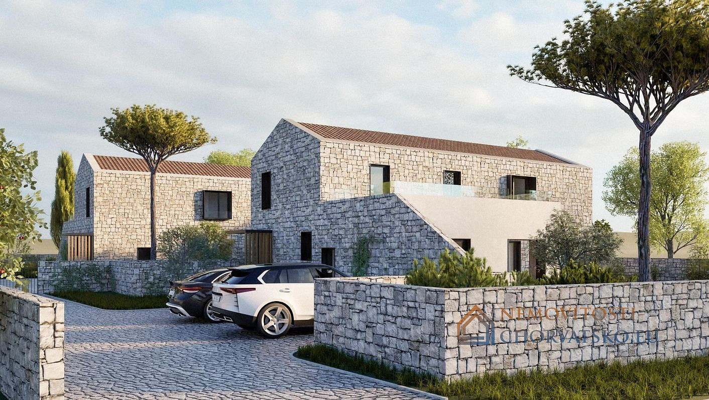 Prodej stavebního pozemku 1 677 m² – pohled 2