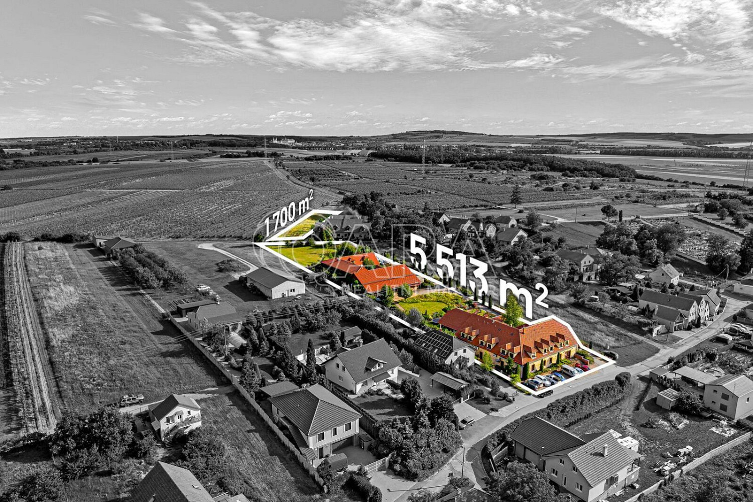 Prodej ubytovacího objektu 1 450 m² – fotografie 3