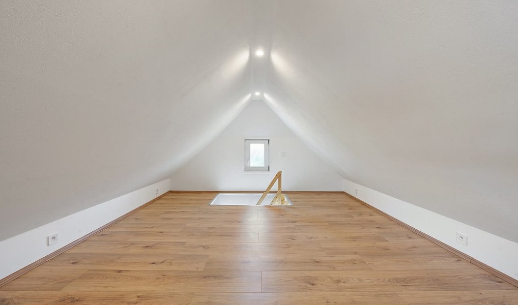 Prodej obchodních prostor 96 m², Čebín – náhled fotky 15