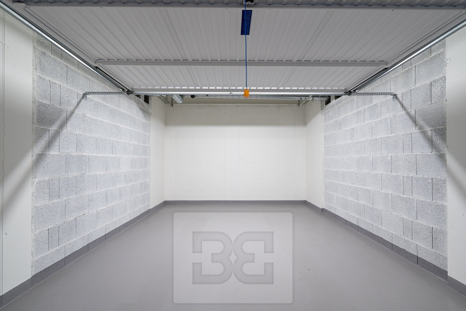 Pronájem garáže 20 m2, praha - vysočany — photo 3