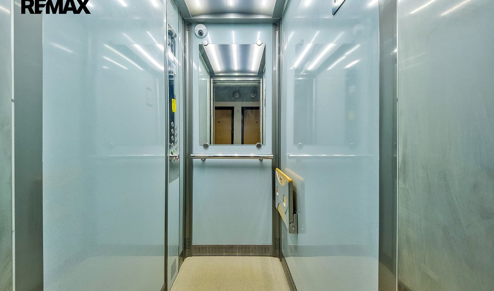 Prodej bytu 2+kk 40 m², Vimperk – náhled fotky 15