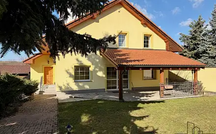 Prodej domu 250 m² s pozemkem 914 m², Draženovská, Praha 5 - Řeporyje