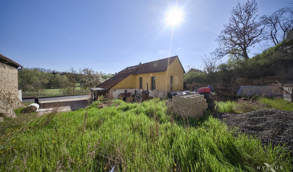 Prodej domu 150 m² s pozemkem 946 m², Neuměřice – náhled fotky 4