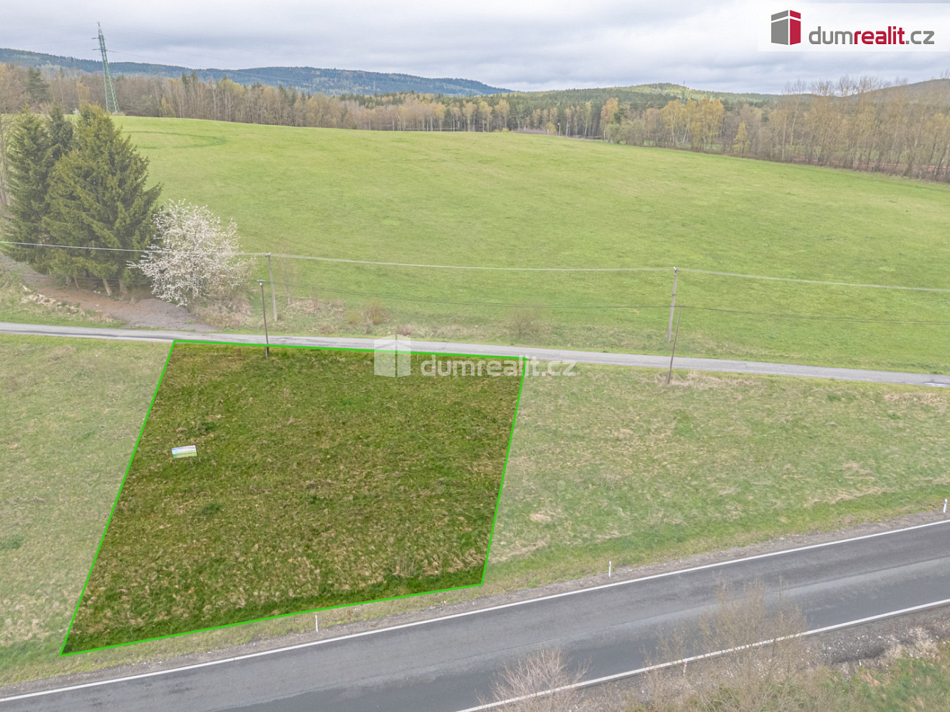 Prodej stavebního pozemku 985 m² — photo 3