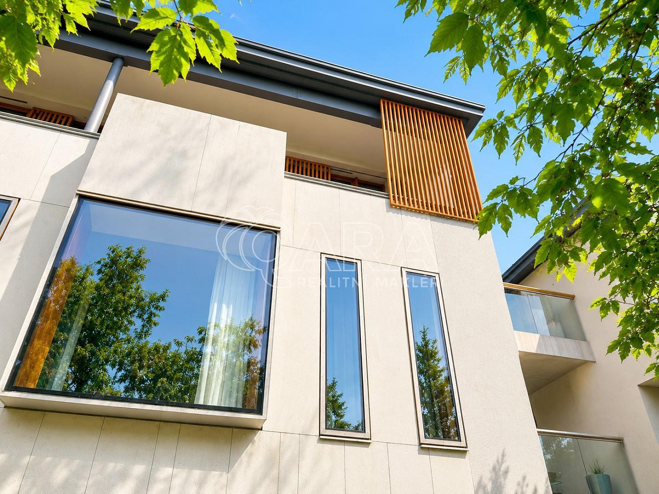 Prodej bytu 4+1 164 m² — photo 3
