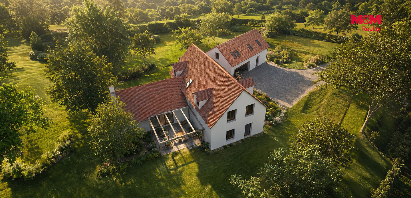 Prodej stavebního pozemku 3 359 m² – fotografie 3