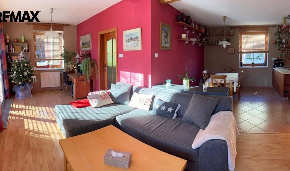 Prodej domu 220 m² s pozemkem 1 093 m², Pelhřimov – náhled fotky 28