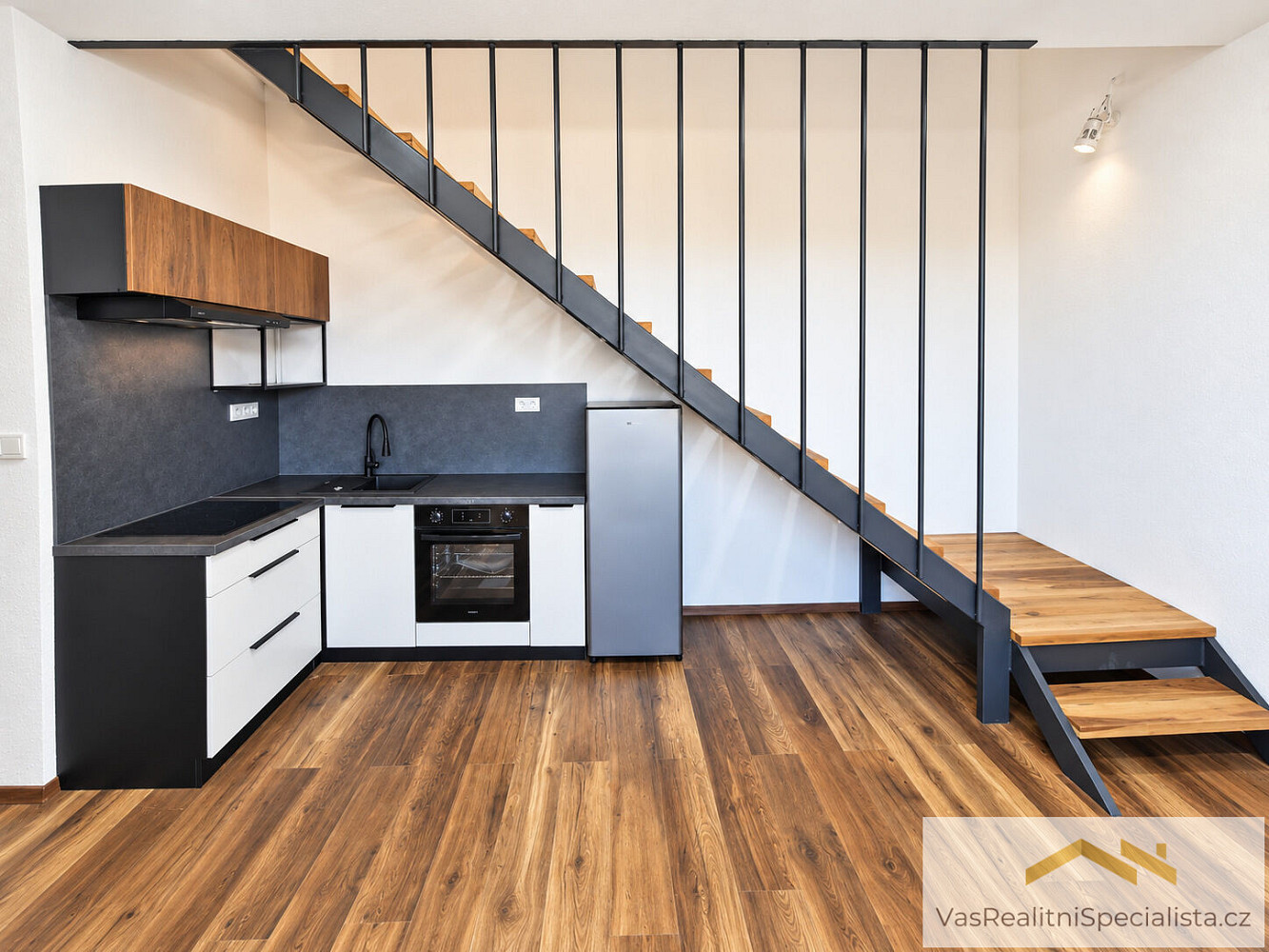 Pronájem bytu 3+kk 60 m²