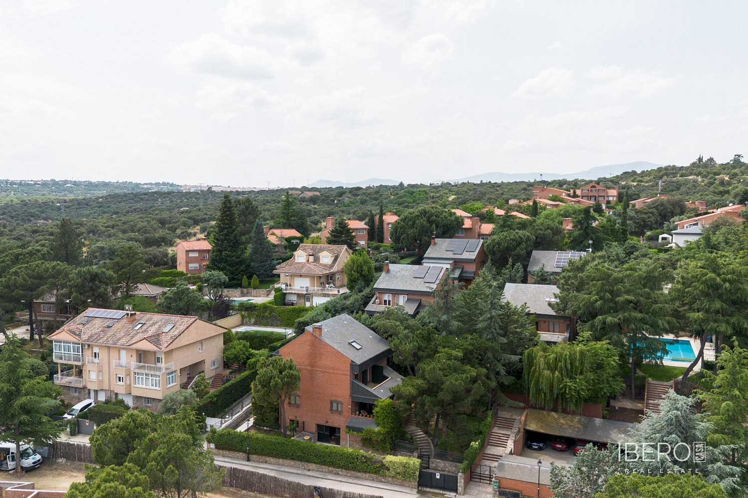 Casa 6+kk – Galapagar, Urbanización Parquesol - Vista 3