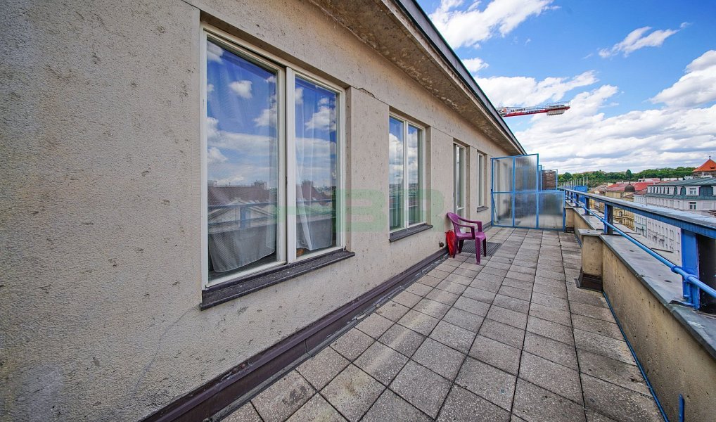 Prodej bytu 2+1 91 m², Praha – náhled fotky 31