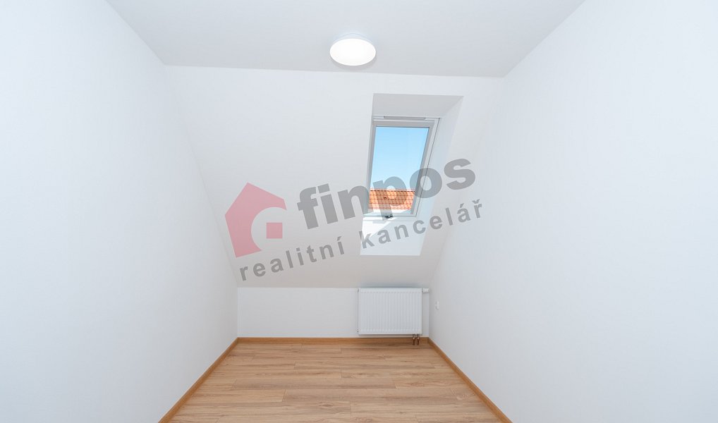Prodej domu 158 m² s pozemkem 642 m², Načeradec – náhled fotky 28