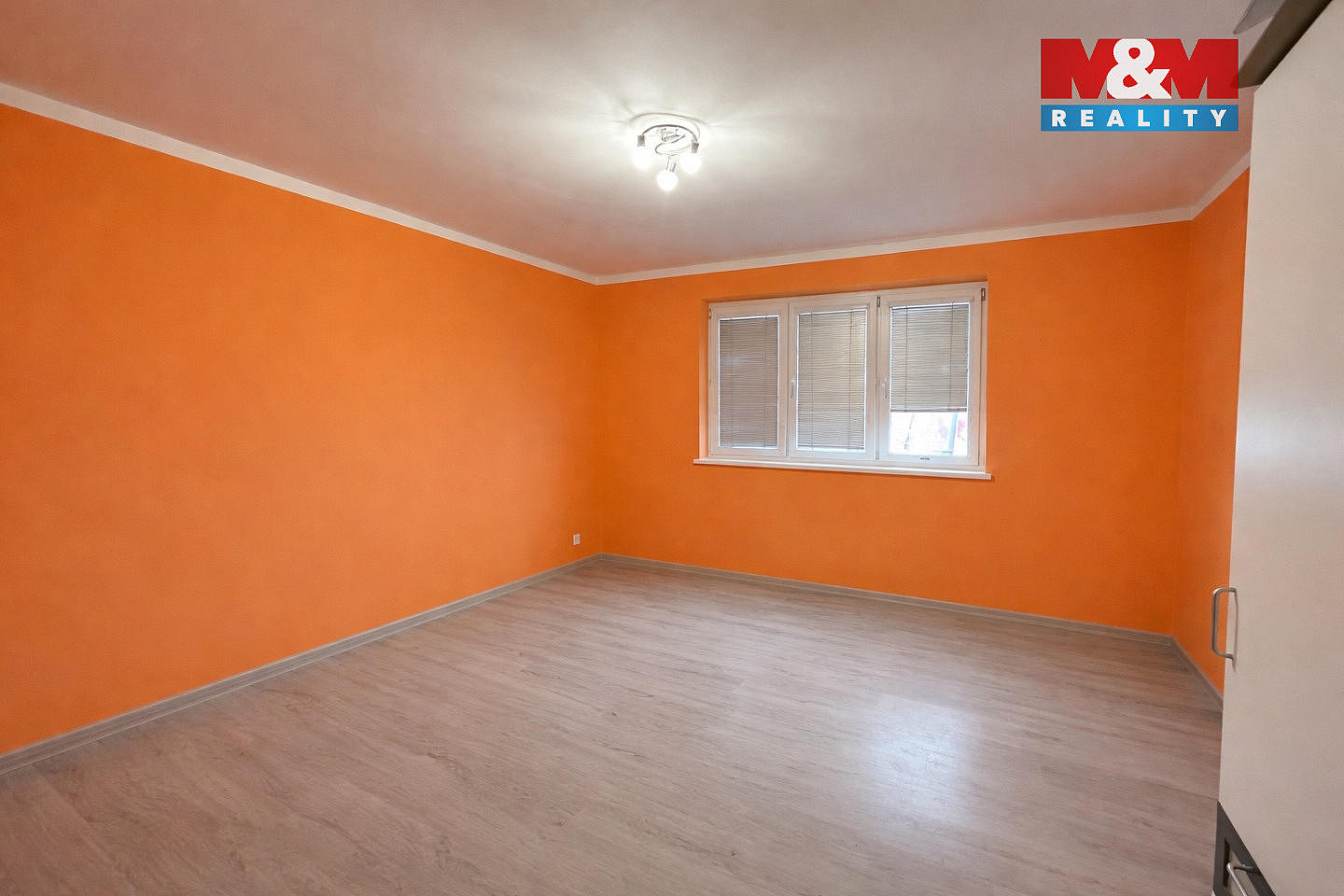 Prodej stavebního pozemku 1 049 m² — photo 3