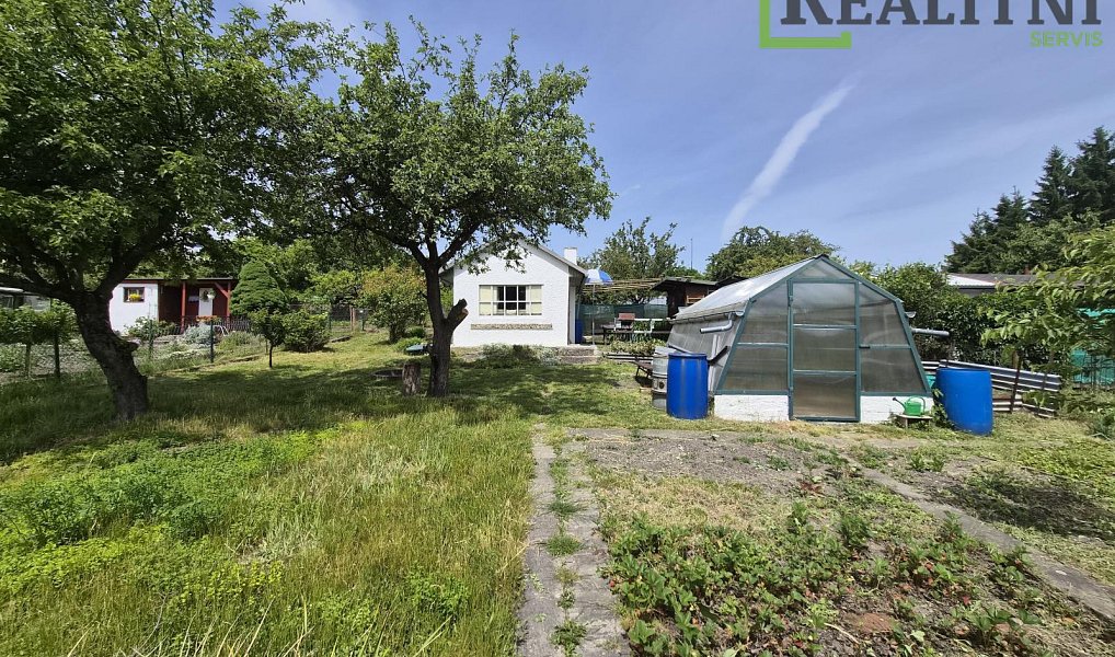 Prodej chaty/chalupy 15 m² s pozemkem 324 m², Kladno – fotka 1 z 12