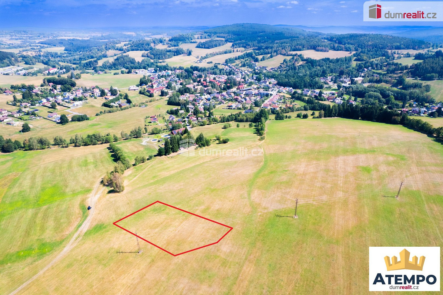 Prodej pole 5 904 m²