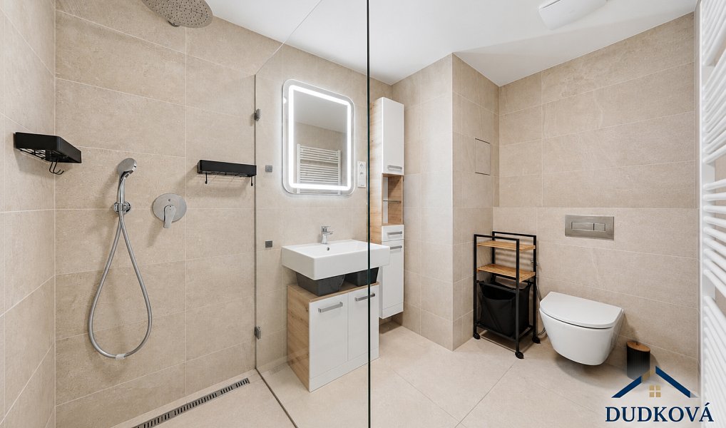 Prodej bytu 2+kk 67 m², Kladno – náhled fotky 4