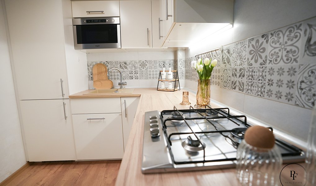 Prodej bytu 2+kk 57 m², Praha – náhled fotky 9