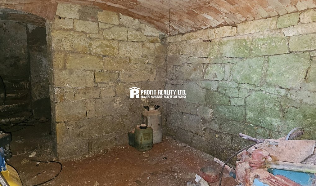 Prodej domu 166 m² s pozemkem 1 265 m², Kounov – náhled fotky 37